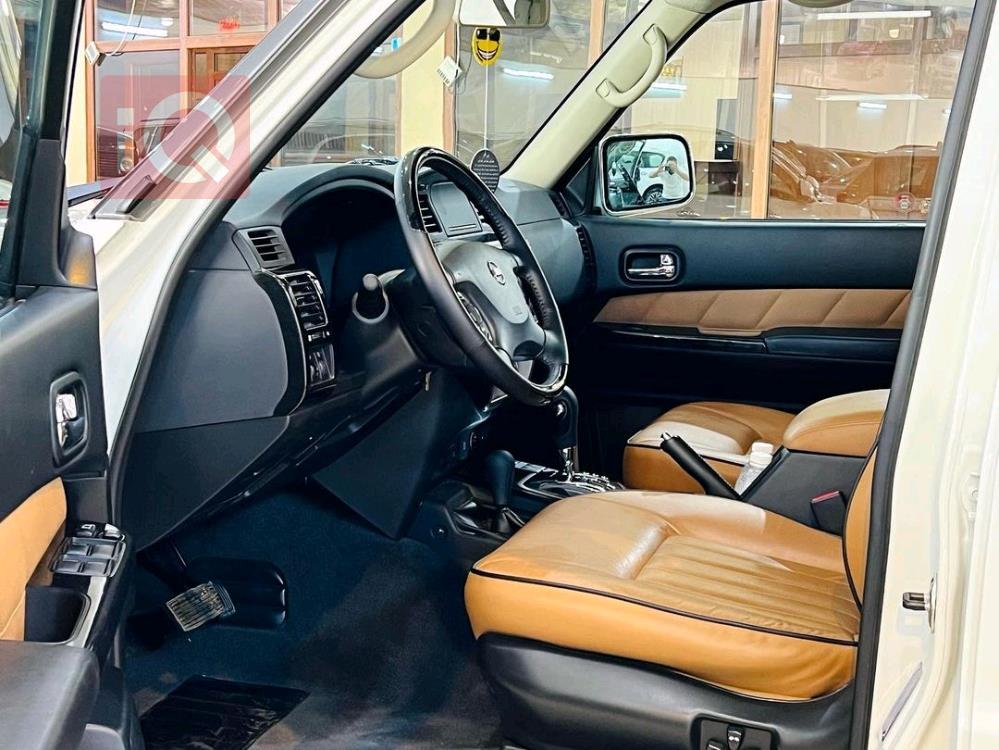 Nissan Patrol Safari